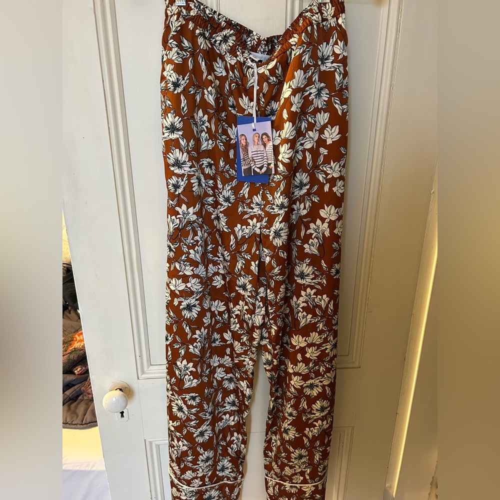 La ligne for target pants